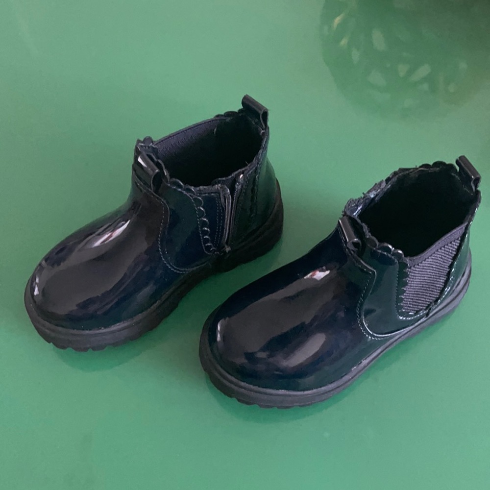 Zara Girls Blue Patent Leather Boots
